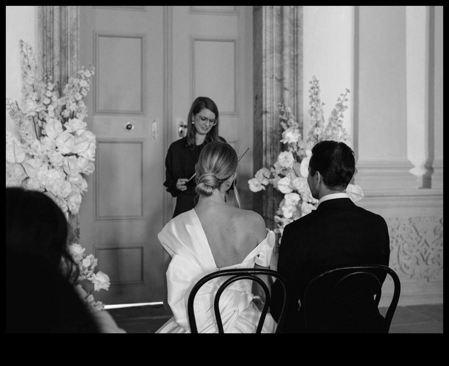 Whirlwind of Emotions: Η αξέχαστη τελετή του γάμου σας